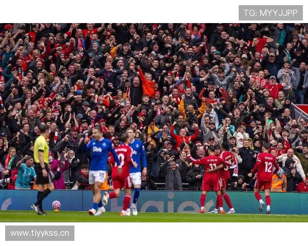 赫拉芬贝赫破门助力利物浦两年首次英超主场10分钟内破门